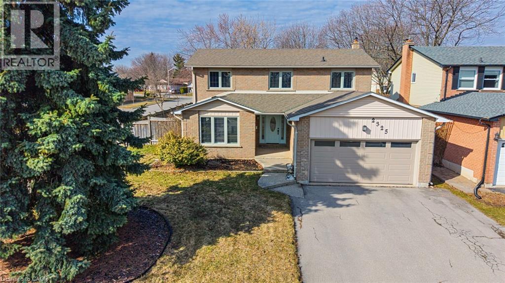 2325 Montgomery Drive, Burlington, Ontario  L7P 4J9 - Photo 5 - 40815838