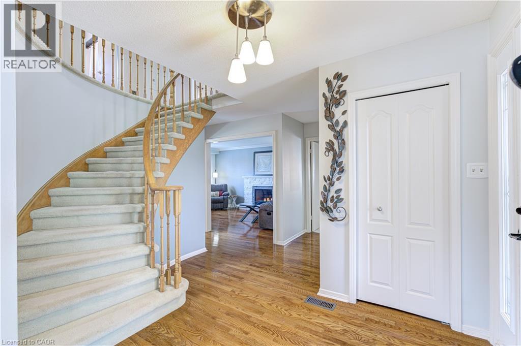 2325 Montgomery Drive, Burlington, Ontario  L7P 4J9 - Photo 22 - 40815838