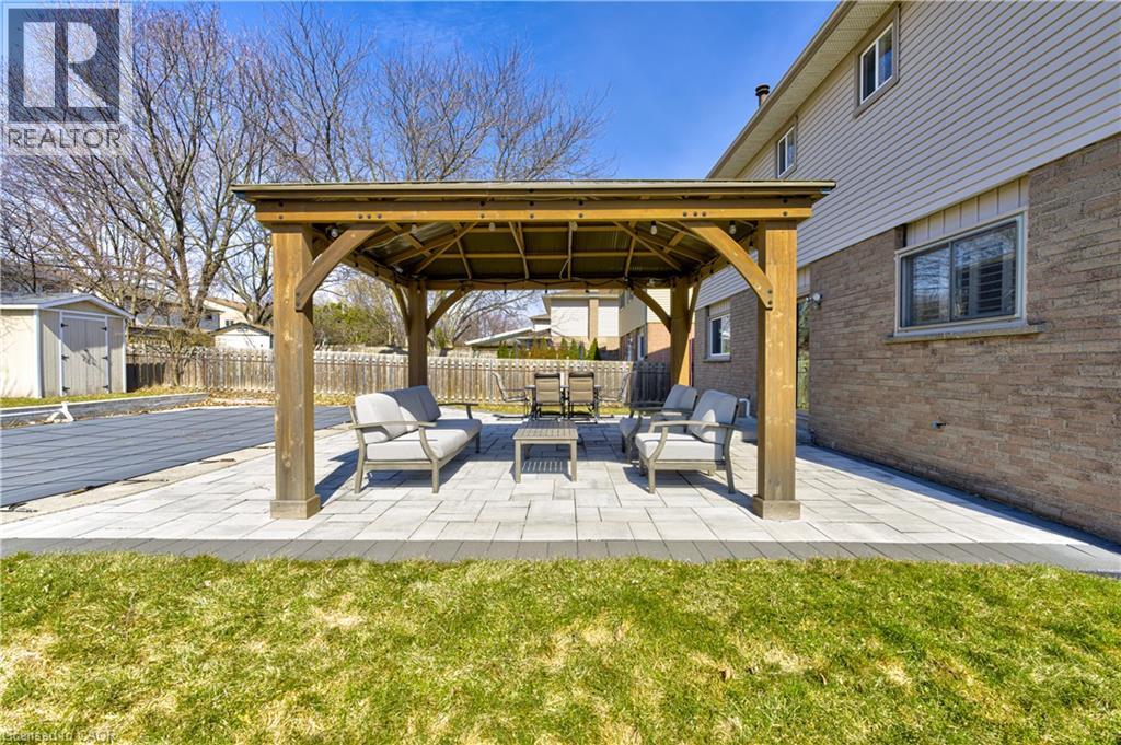 2325 Montgomery Drive, Burlington, Ontario  L7P 4J9 - Photo 35 - 40815838