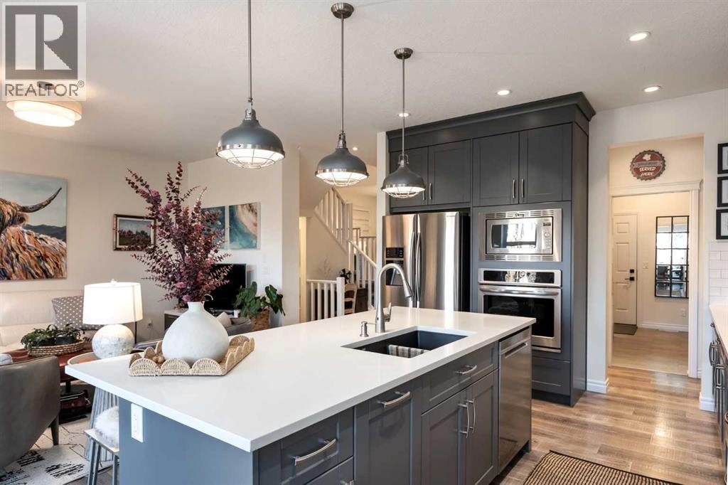 23 Cranbrook Green Se, Calgary, Alberta  T3M 2X1 - Photo 7 - A2285693