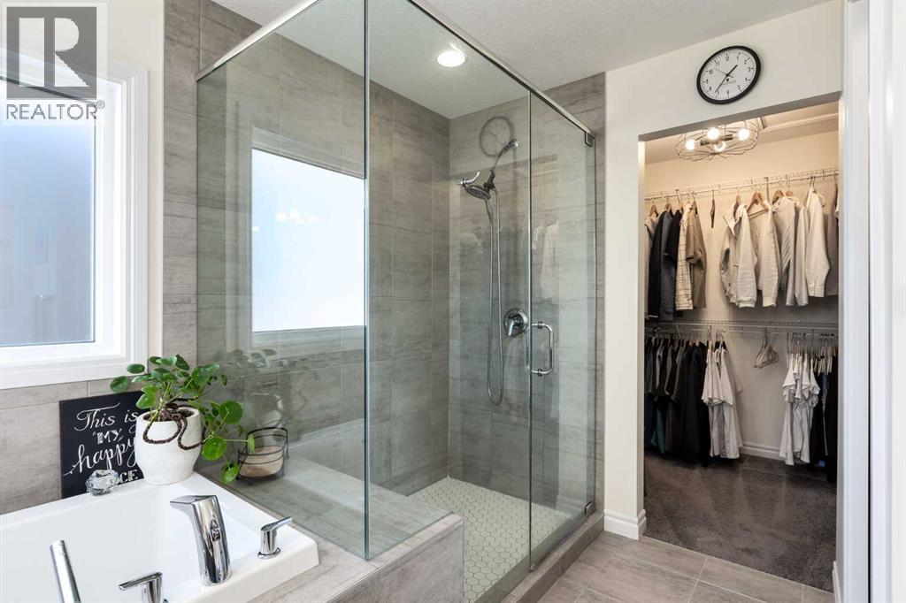 23 Cranbrook Green Se, Calgary, Alberta  T3M 2X1 - Photo 25 - A2285693