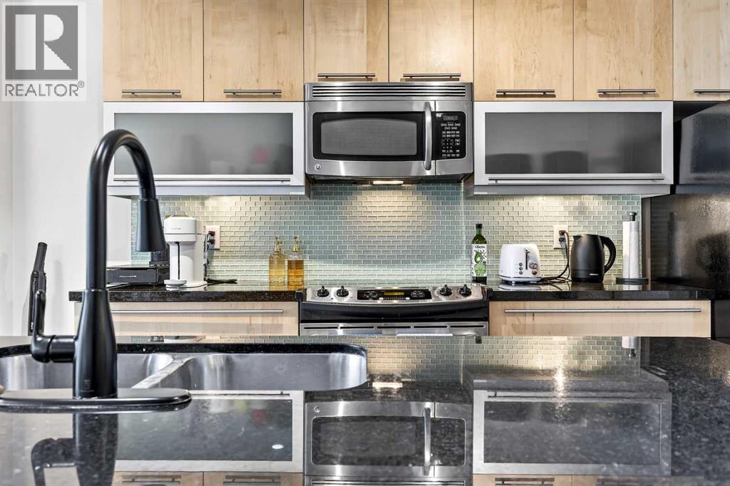 302, 215 13 Avenue Sw, Calgary, Alberta  T2R 0V6 - Photo 4 - A2295109