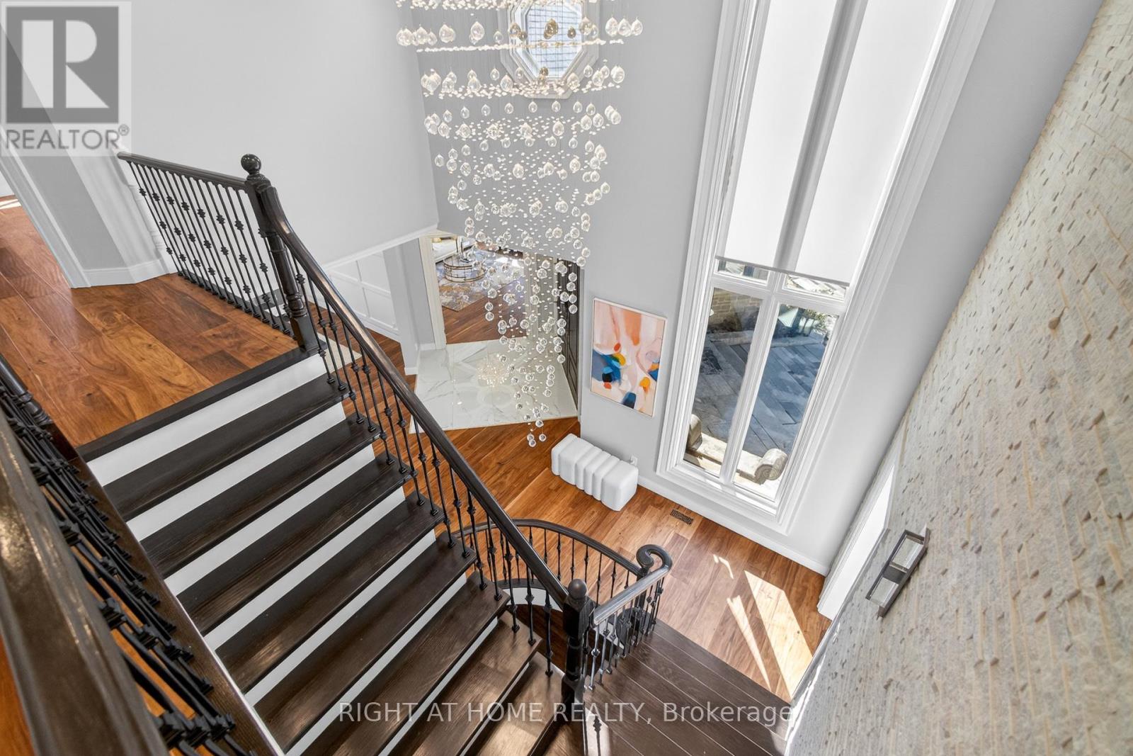 661 Wellington Street W, Aurora, Ontario  L4G 6J7 - Photo 24 - N12931326