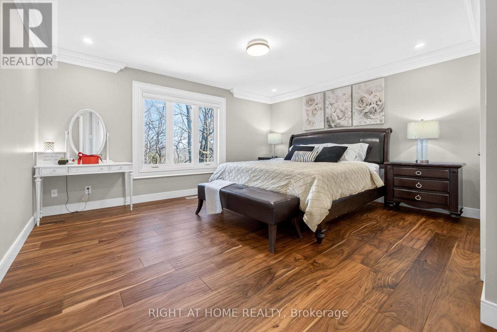 661 Wellington Street W, Aurora, Ontario  L4G 6J7 - Photo 29 - N12931326