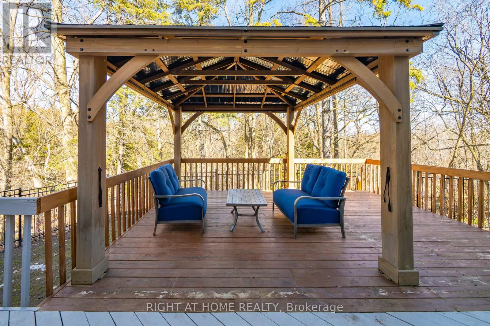 661 Wellington Street W, Aurora, Ontario  L4G 6J7 - Photo 43 - N12931326