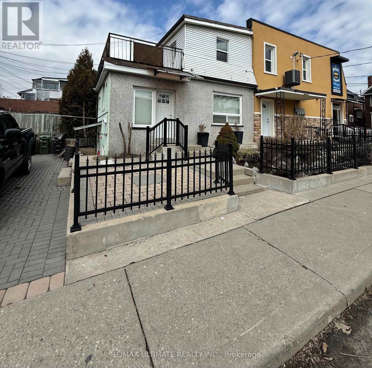 2a Auburn Avenue, Toronto, Ontario  M6H 2L7 - Photo 2 - W12925568