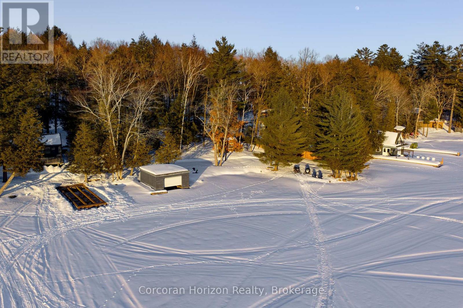 1050 Fair-Lee Park Road, Muskoka Lakes, Ontario  P0B 1G0 - Photo 2 - X12932640