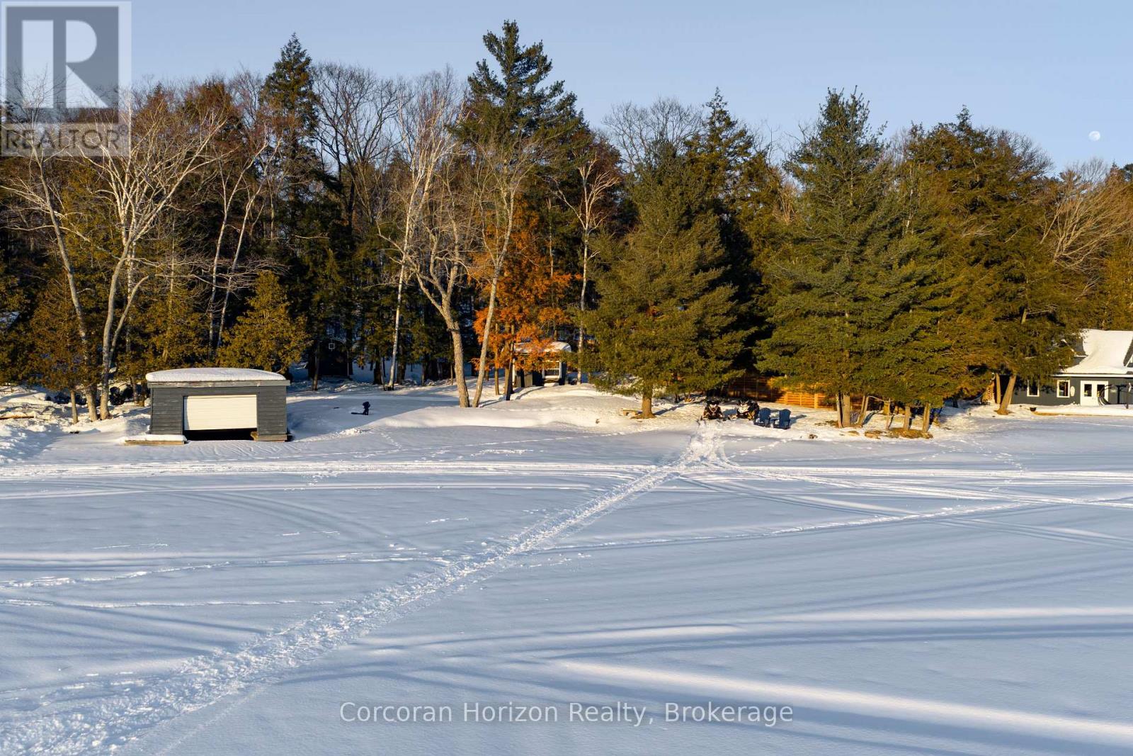 1050 Fair-Lee Park Road, Muskoka Lakes, Ontario  P0B 1G0 - Photo 7 - X12932640
