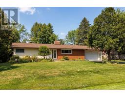 1303 FAIRWAY DRIVE, Ottawa, Ontario