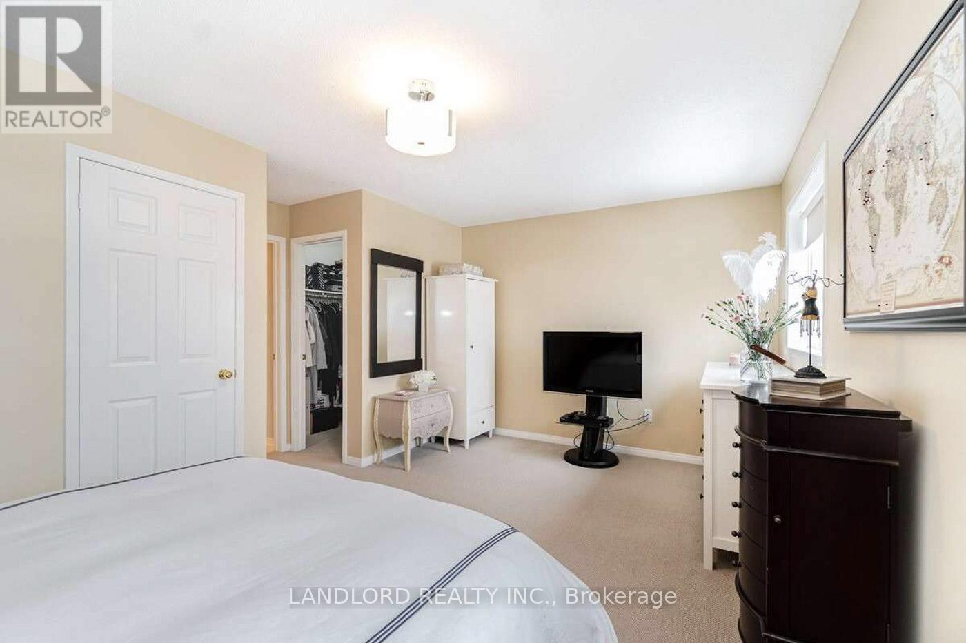 29 Andona Crescent, Toronto, Ontario  M1C 5J6 - Photo 11 - E12932652