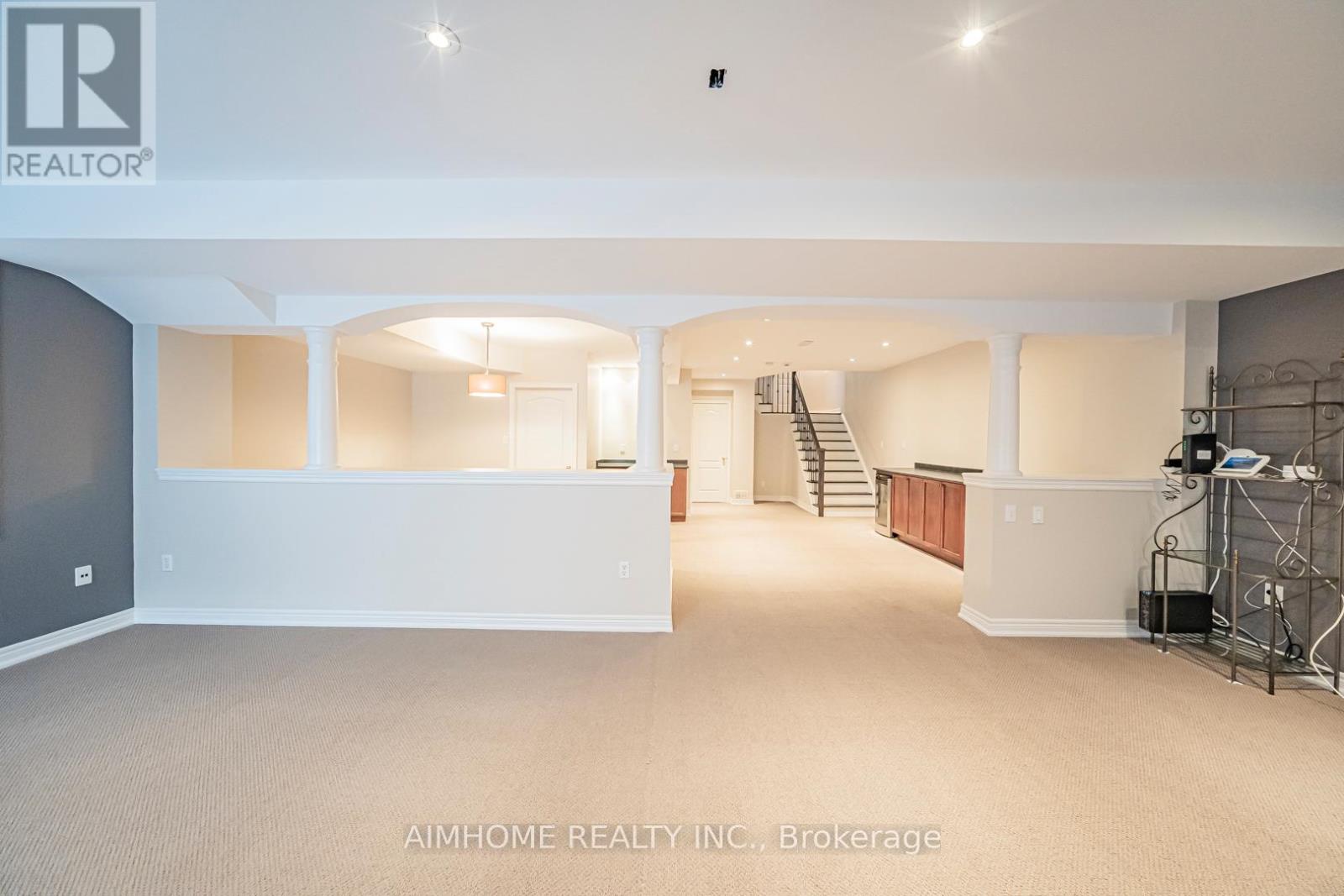 1132 Woodington Lane, Oakville, Ontario  L6H 7T9 - Photo 14 - W12932642