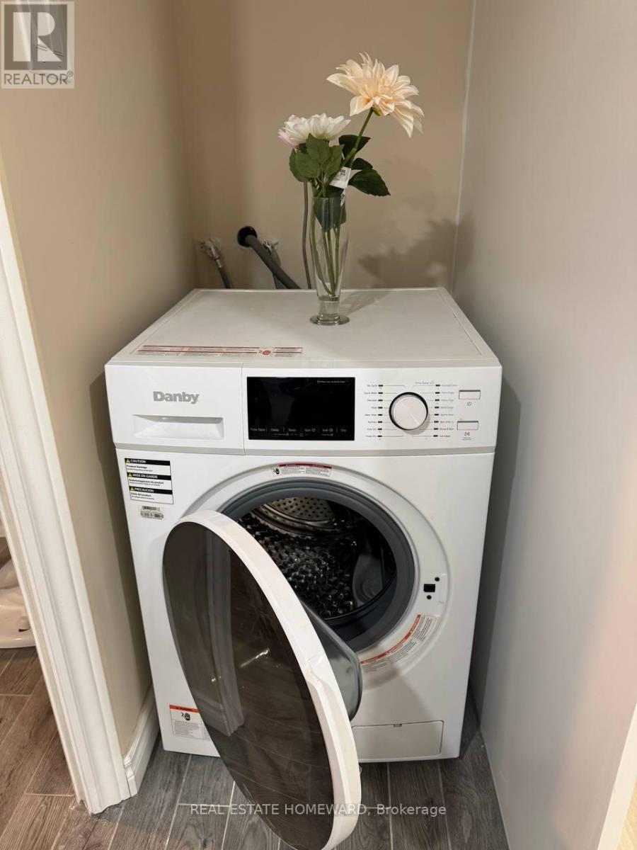 Lower - 61 Tanjoe Crescent, Toronto, Ontario  M2M 1P6 - Photo 14 - C12917332