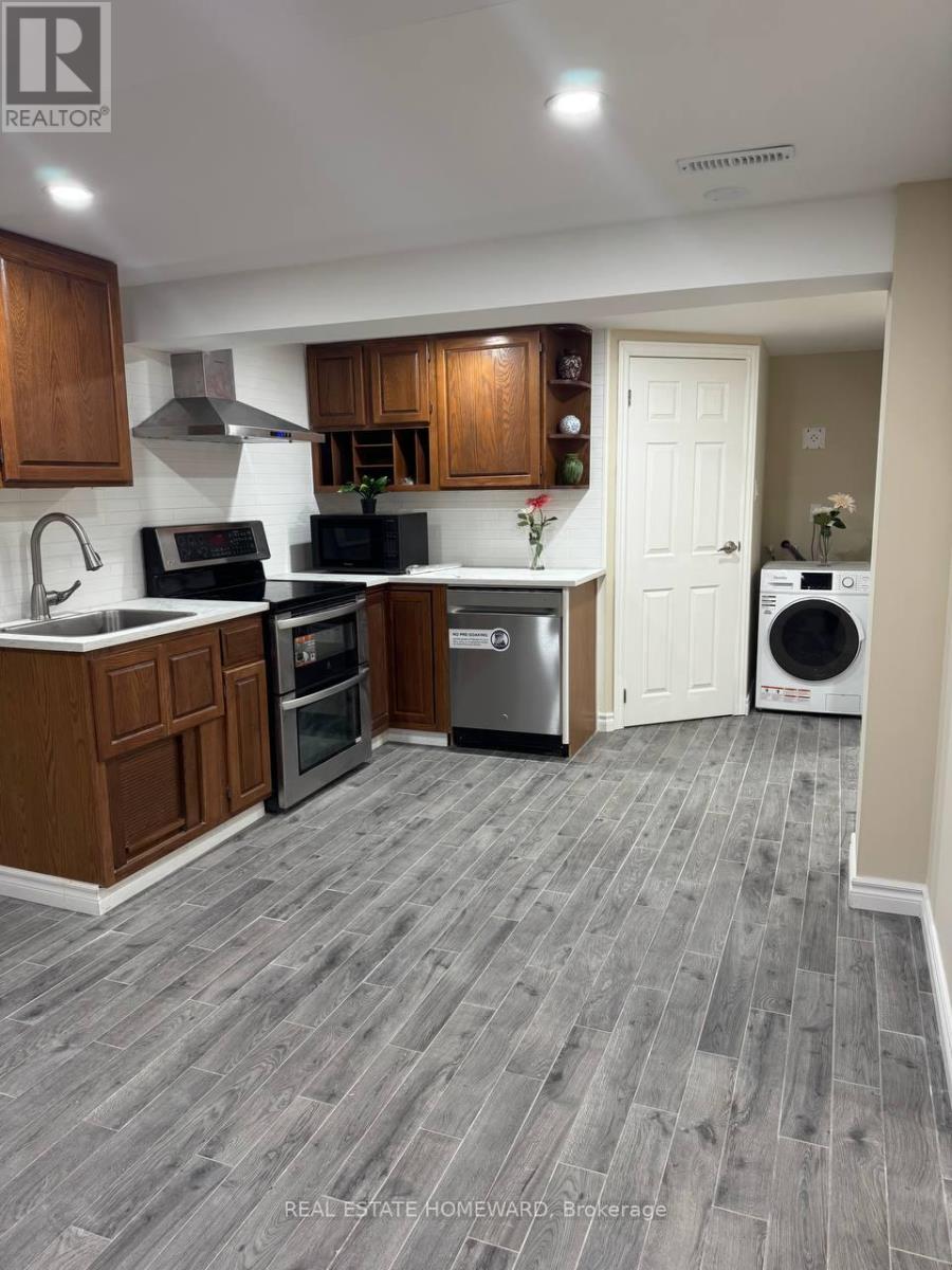 Lower - 61 Tanjoe Crescent, Toronto, Ontario  M2M 1P6 - Photo 7 - C12917332