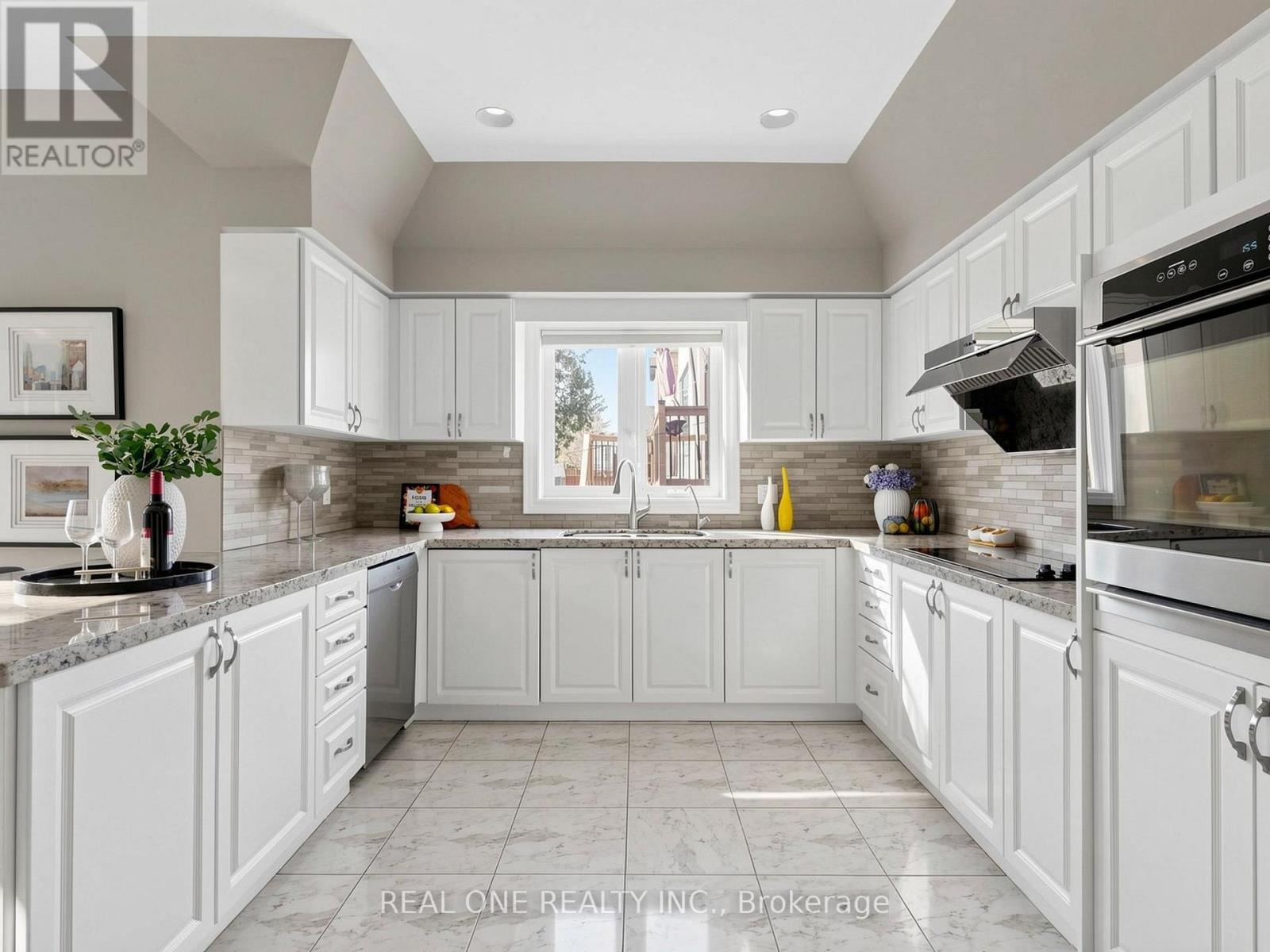 237 Princess Avenue, Toronto, Ontario  M2N 3S2 - Photo 13 - C12927176