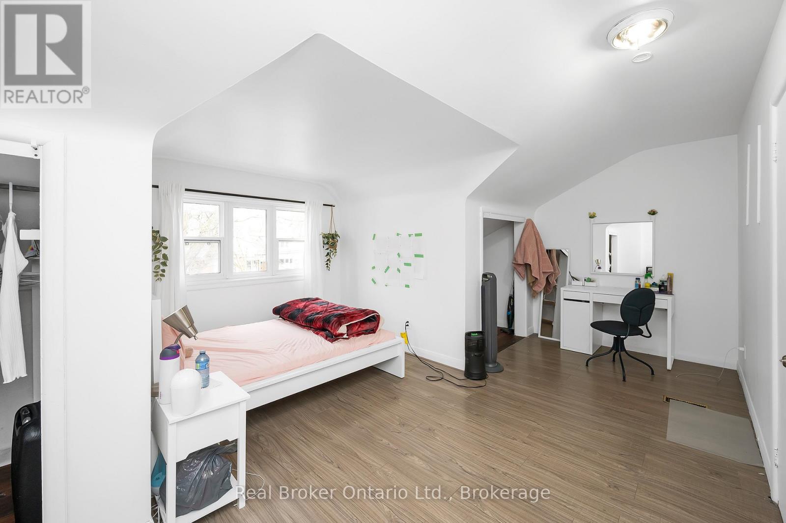 43 Sterling Street, Hamilton, Ontario  L8S 4H6 - Photo 19 - X12932668