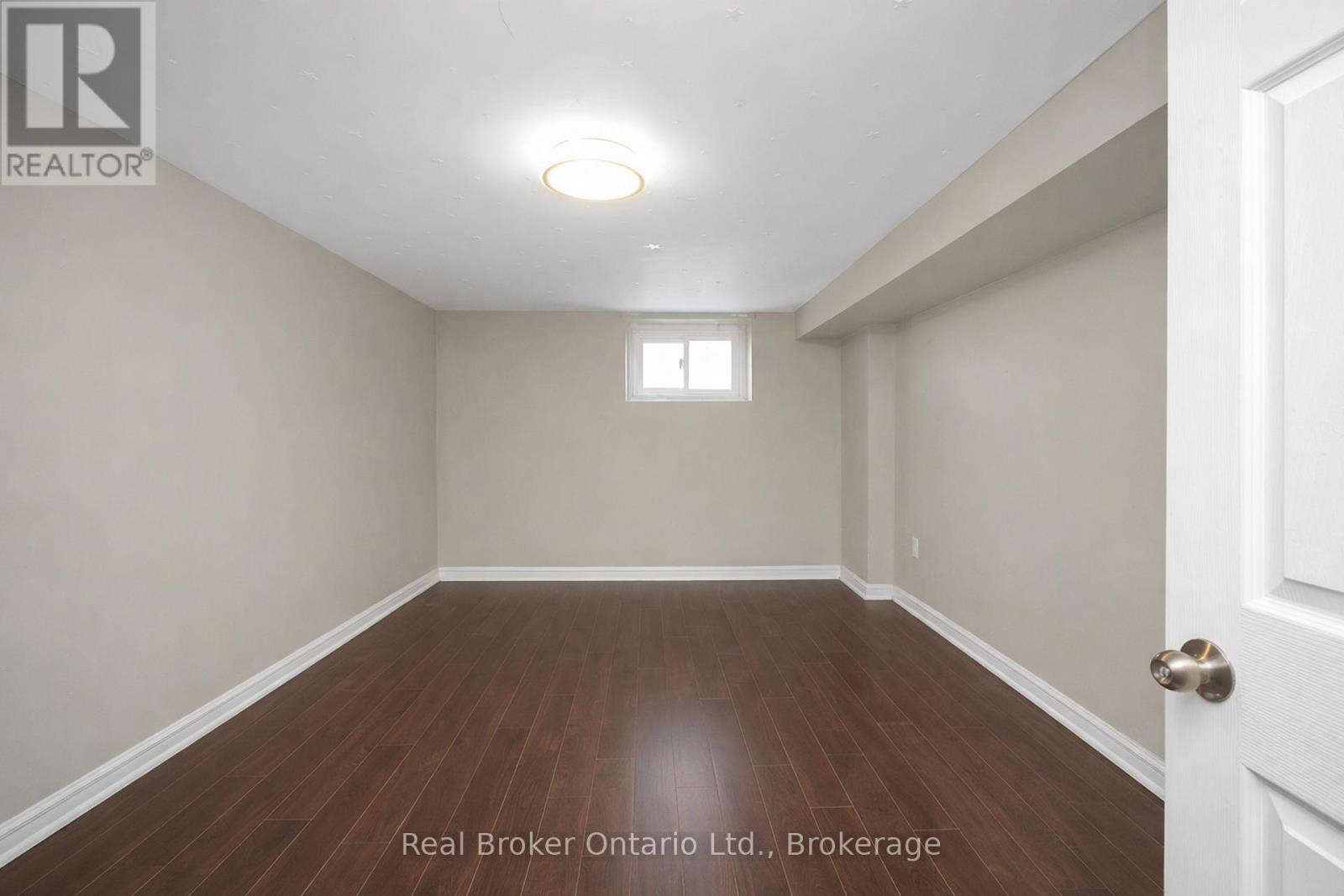 43 Sterling Street, Hamilton, Ontario  L8S 4H6 - Photo 29 - X12932668