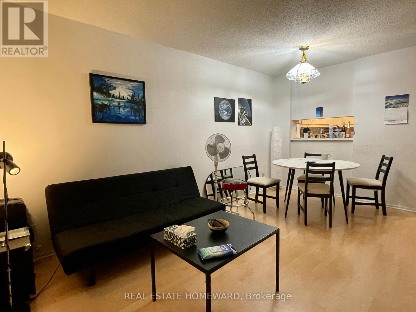 812 - 711 Bay Street, Toronto, Ontario  M5G 2J8 - Photo 12 - C12862436