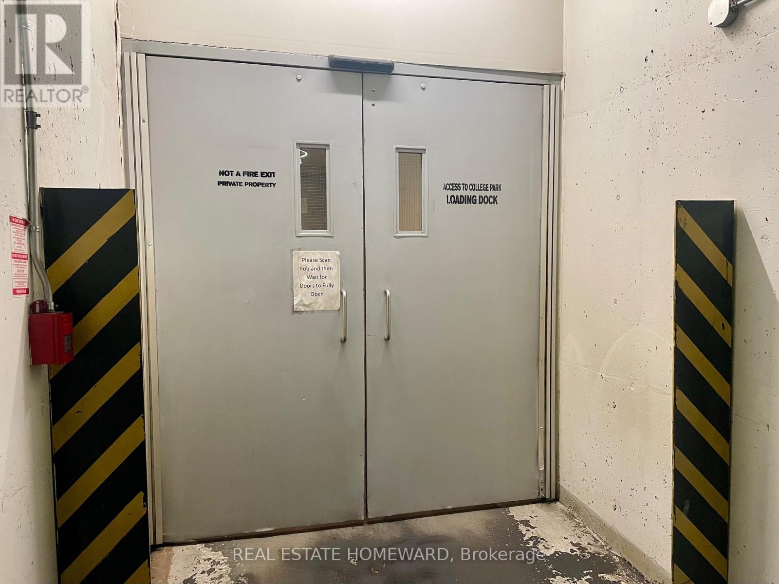 812 - 711 Bay Street, Toronto, Ontario  M5G 2J8 - Photo 41 - C12862436