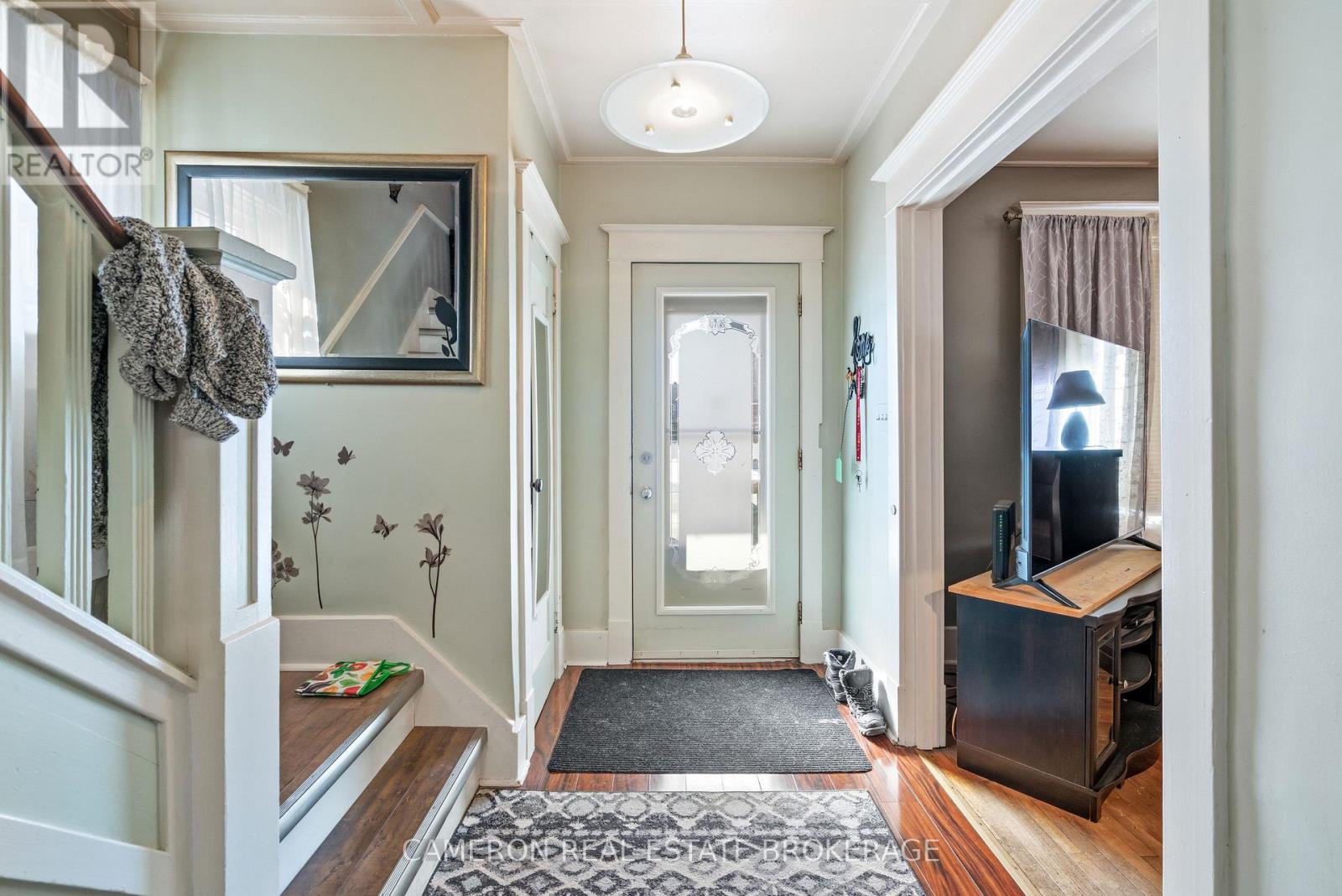 217 First Street E, Cornwall, Ontario  K6H 1K9 - Photo 3 - X12932684