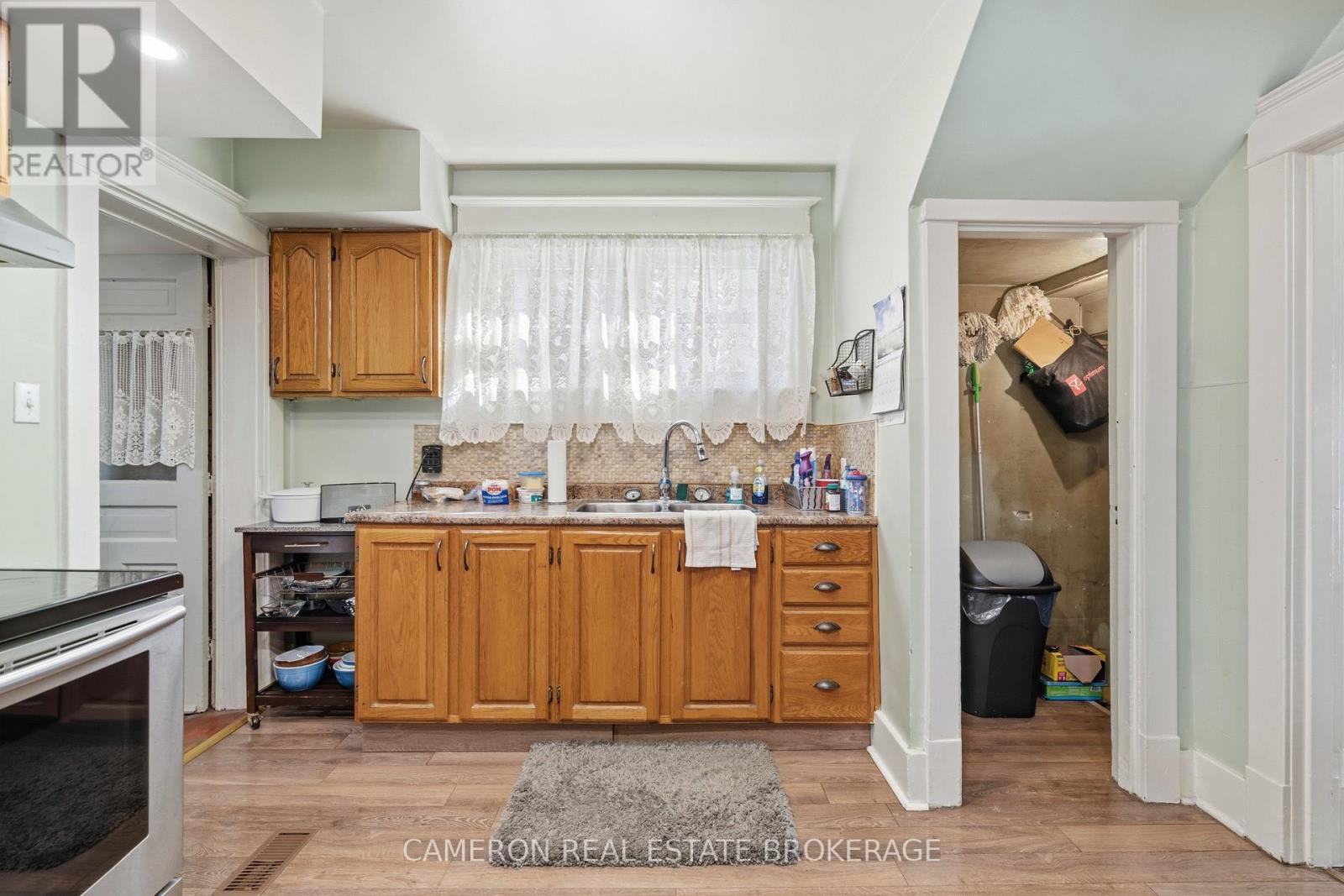 217 First Street E, Cornwall, Ontario  K6H 1K9 - Photo 9 - X12932684