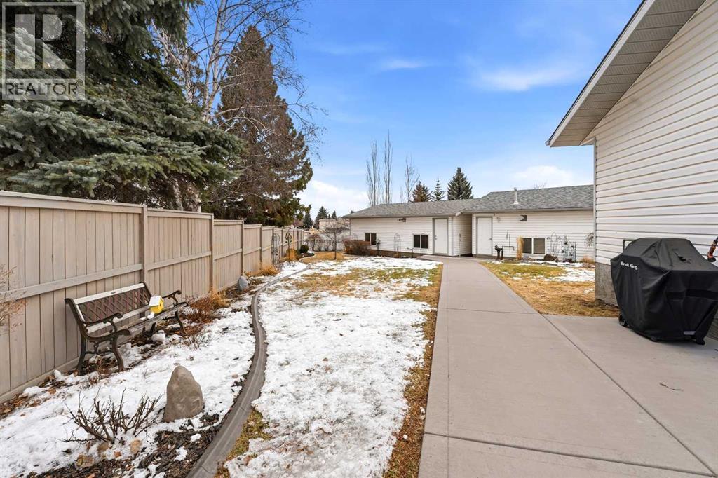 40 Connell Close, Red Deer, Alberta  T4P 2T8 - Photo 7 - A2294329