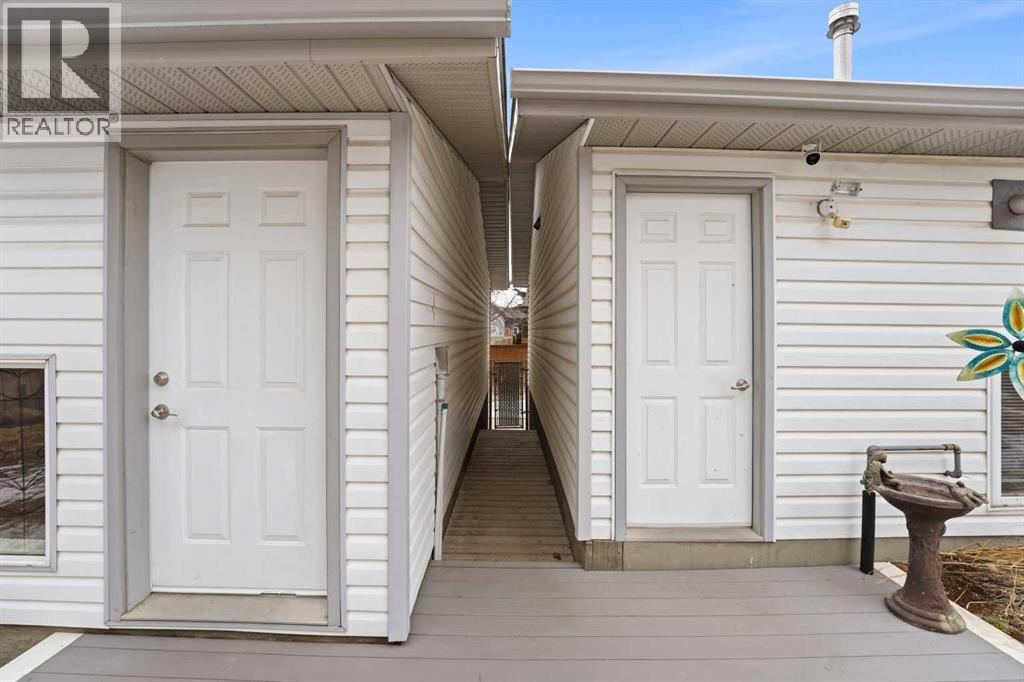 40 Connell Close, Red Deer, Alberta  T4P 2T8 - Photo 11 - A2294329