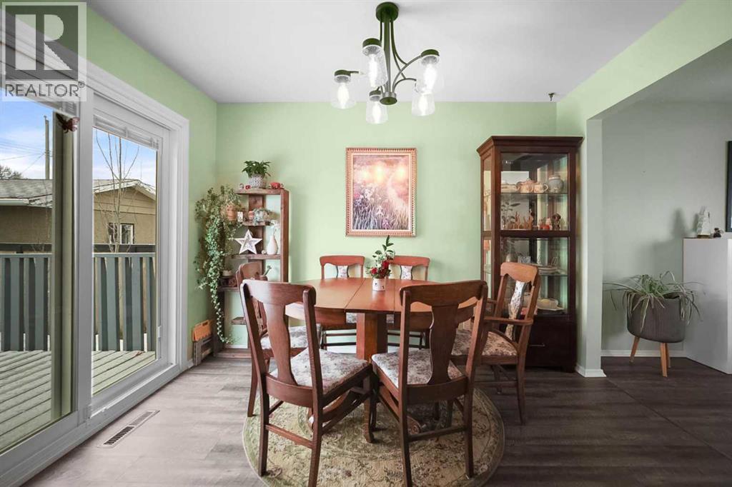 5311 52 Street, Camrose, Alberta  T4V 1W1 - Photo 6 - A2295223