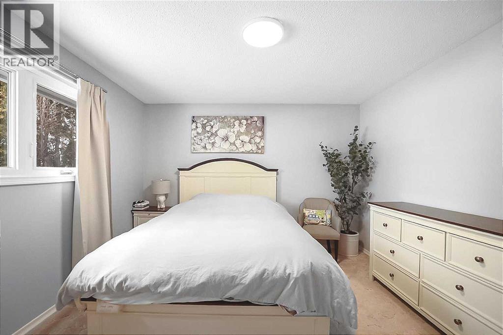 5311 52 Street, Camrose, Alberta  T4V 1W1 - Photo 13 - A2295223