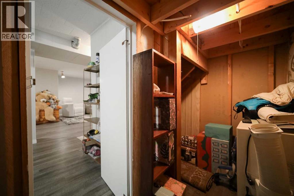 5311 52 Street, Camrose, Alberta  T4V 1W1 - Photo 24 - A2295223