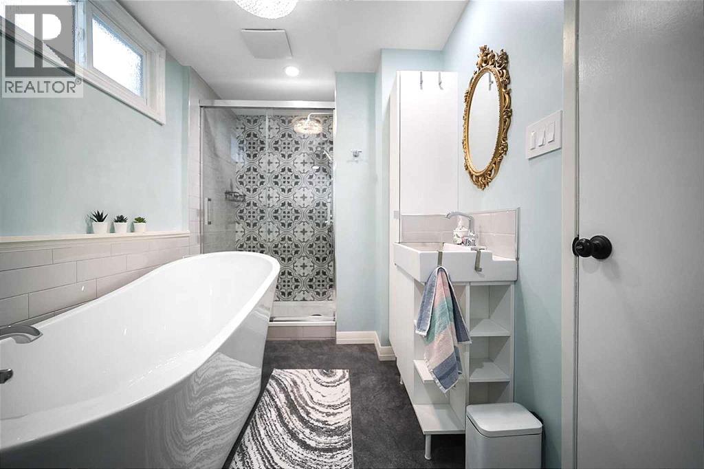 5311 52 Street, Camrose, Alberta  T4V 1W1 - Photo 19 - A2295223