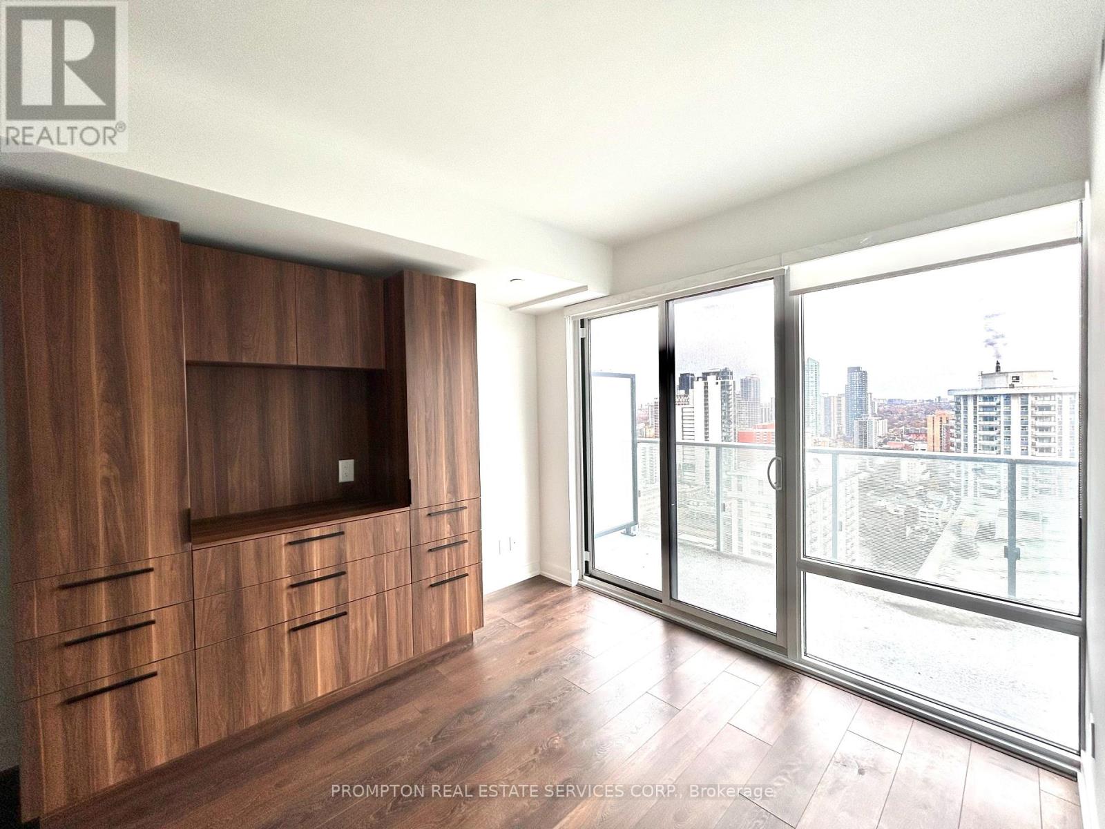 2307 - 501 Yonge Street, Toronto, Ontario M4Y 0G8 - Photo 5 - C12932672