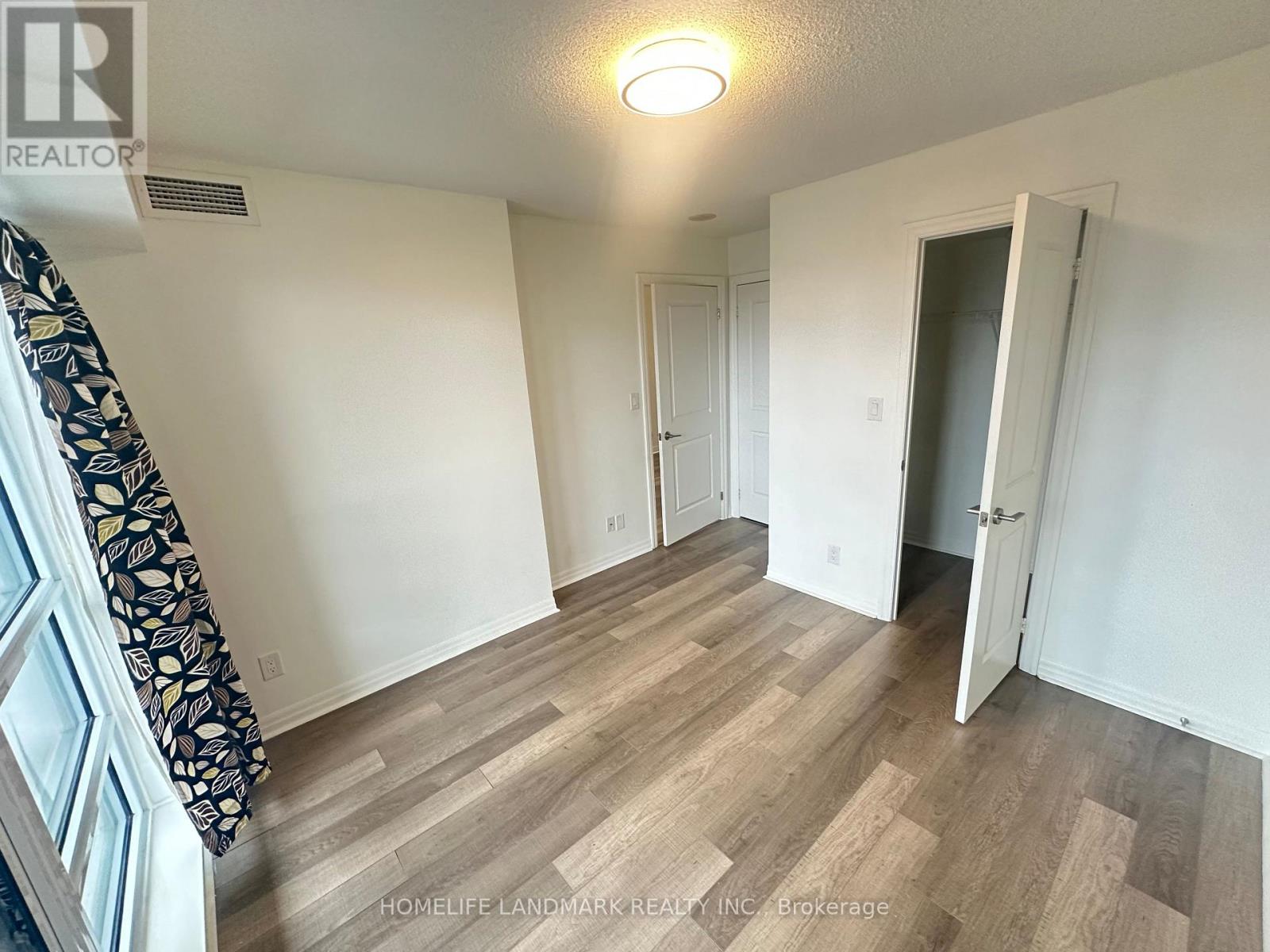 1206 - 2015 Sheppard Avenue E, Toronto, Ontario M2J 0B3 - Photo 11 - C12932676