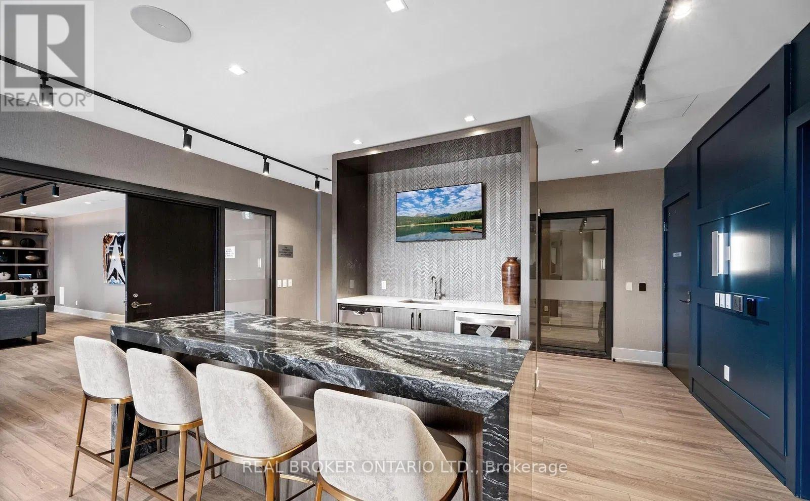 2602 - 286 Main Street, Toronto, Ontario  M4C 4X4 - Photo 35 - E12932674