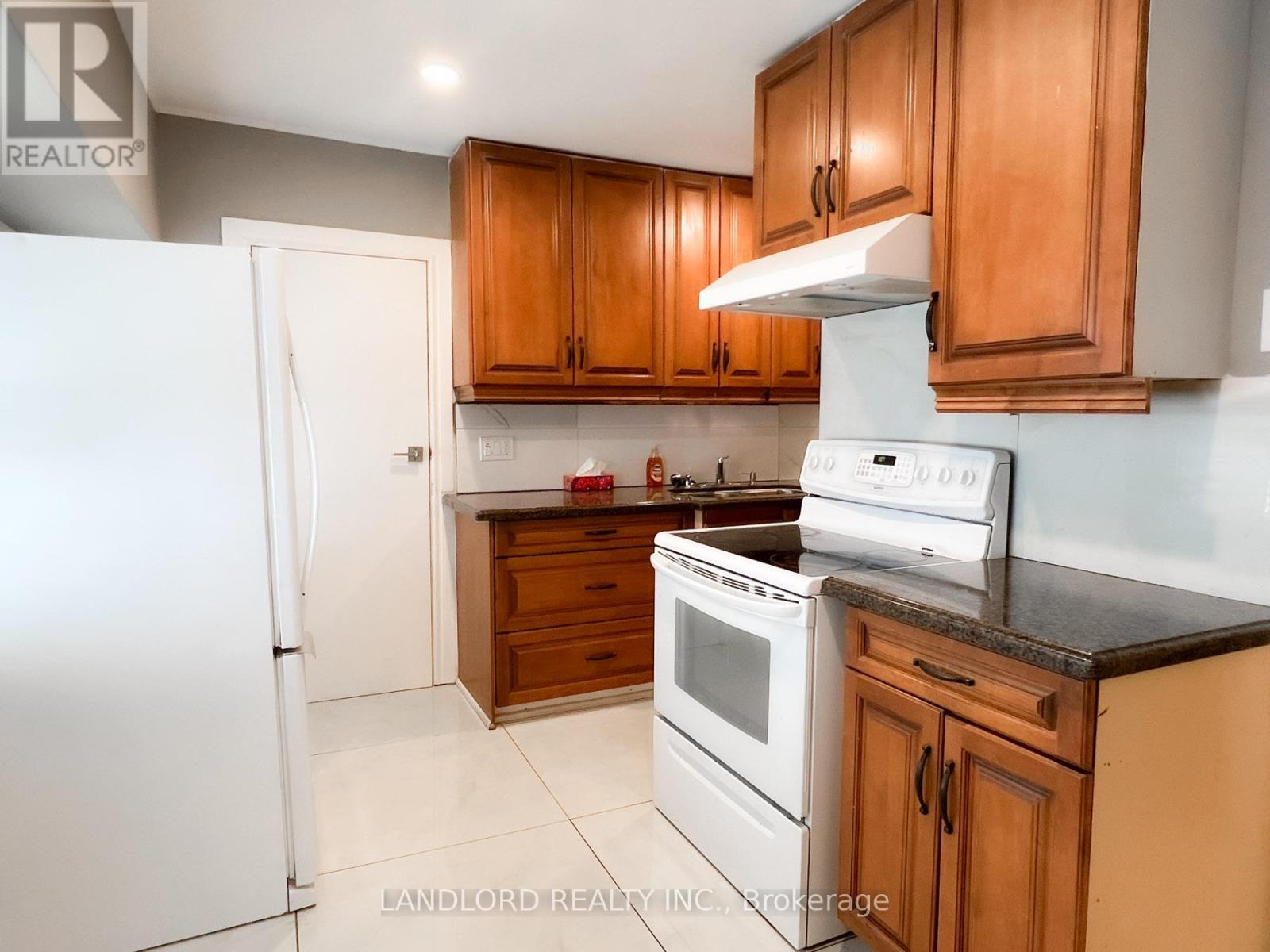 MAIN - 9 ALBRIGHT AVENUE, Toronto, Ontario