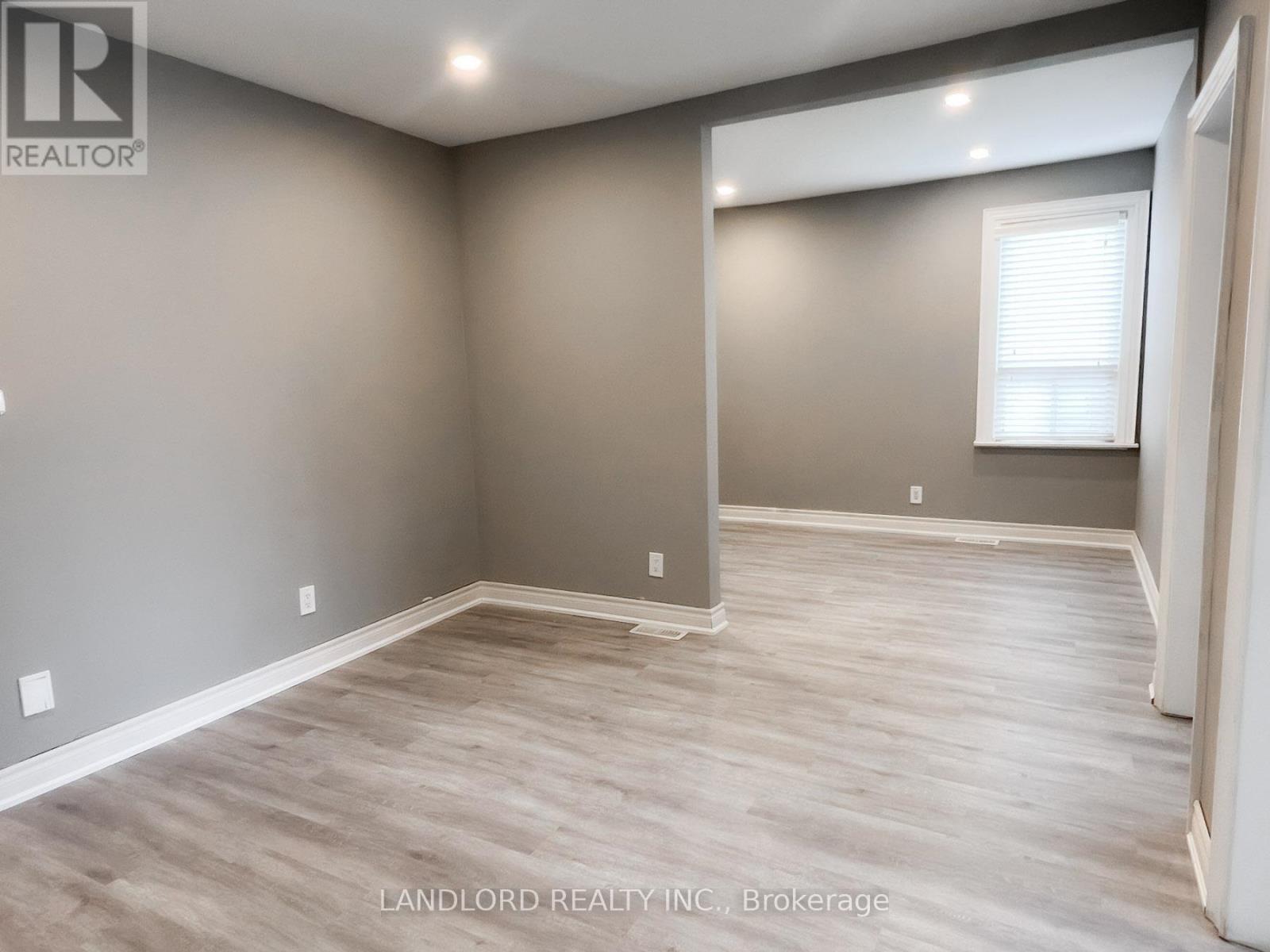 Main - 9 Albright Avenue, Toronto, Ontario  M8W 1W9 - Photo 6 - W12932660