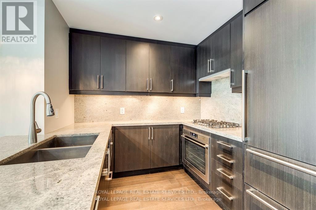 808 - 3500 Lakeshore Road W, Oakville, Ontario  L6L 0B4 - Photo 16 - W12932678