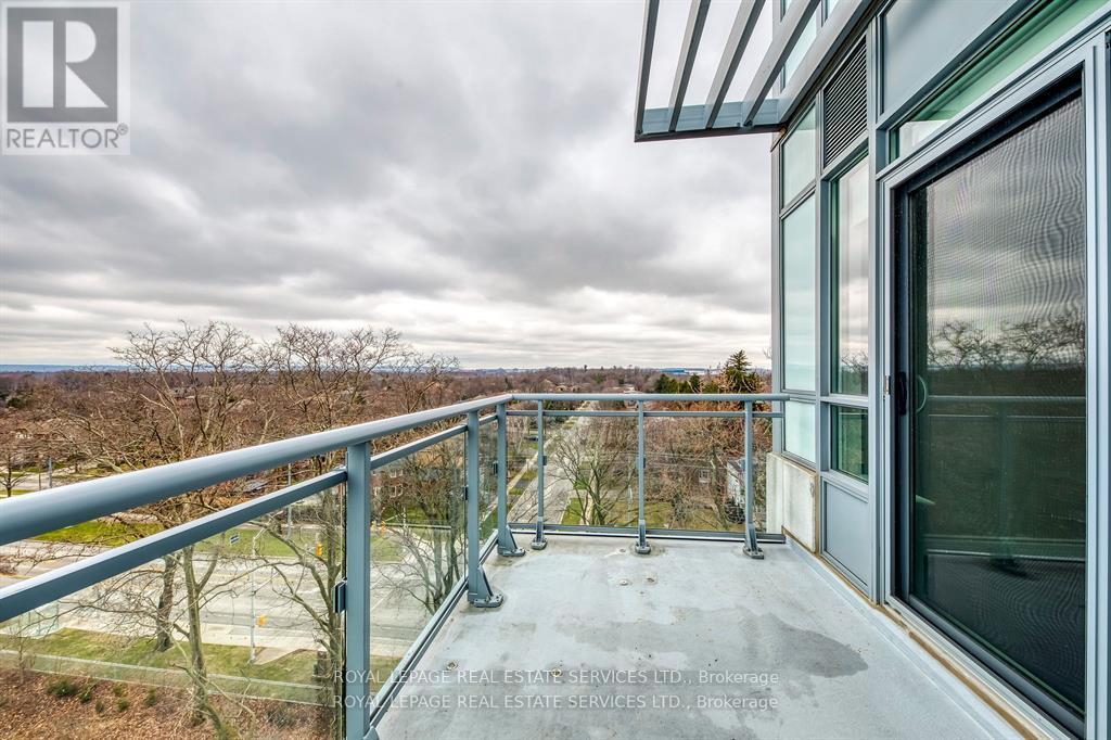 808 - 3500 Lakeshore Road W, Oakville, Ontario  L6L 0B4 - Photo 30 - W12932678