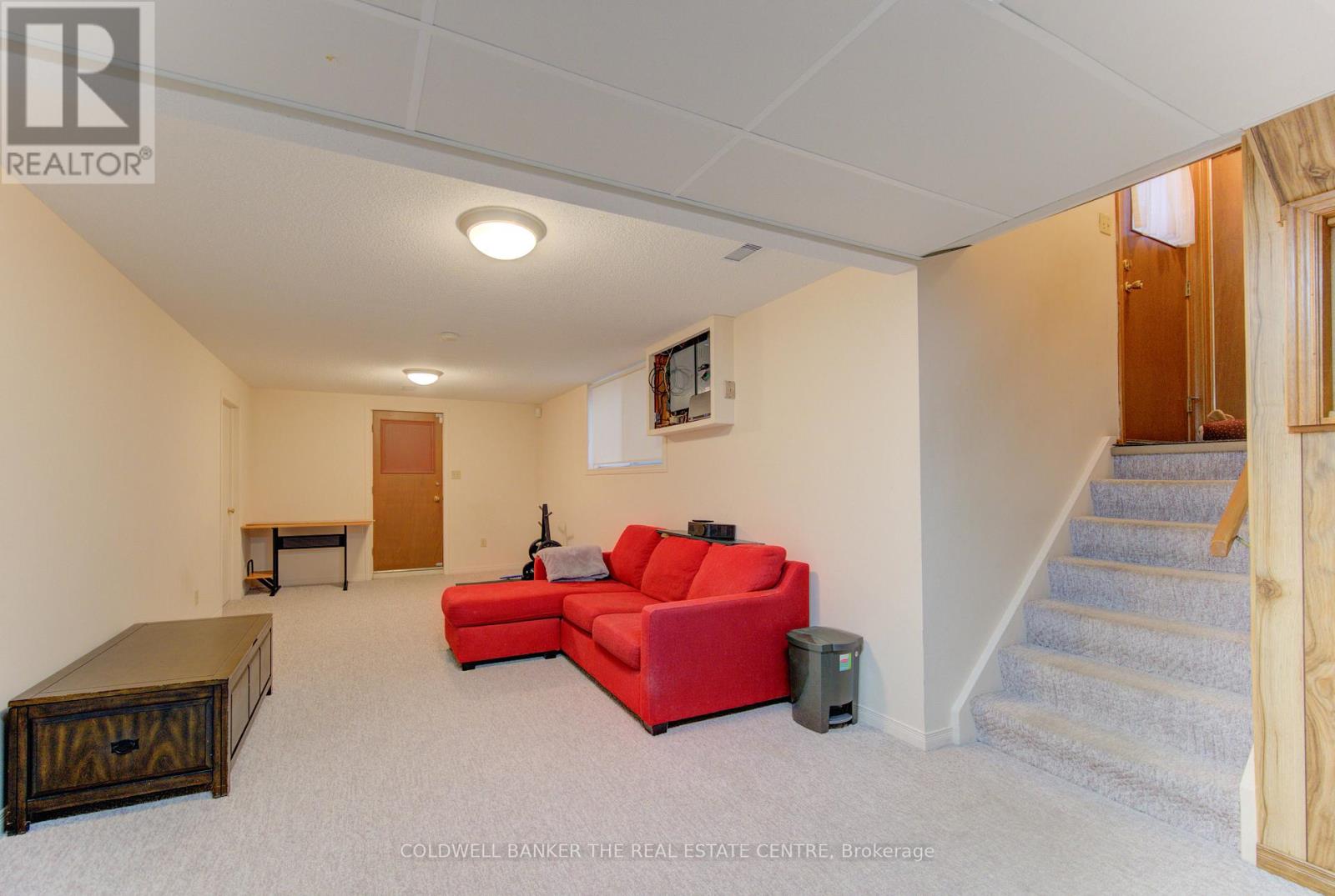 98 Shea Crescent, Kitchener, Ontario  N2E 1E8 - Photo 16 - X12932666