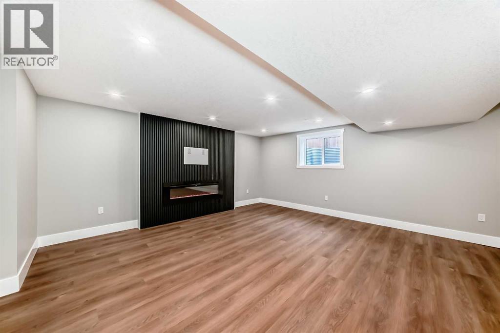 1256 Lake Twintree Drive Se, Calgary, Alberta  T2J 2T2 - Photo 30 - A2296481