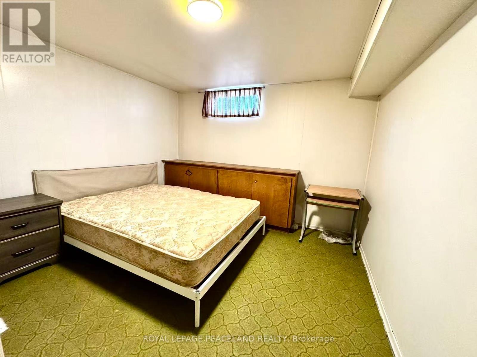 Basement - 403 Denlow Avenue, Hamilton, Ontario  L9C 1K1 - Photo 4 - X12857230