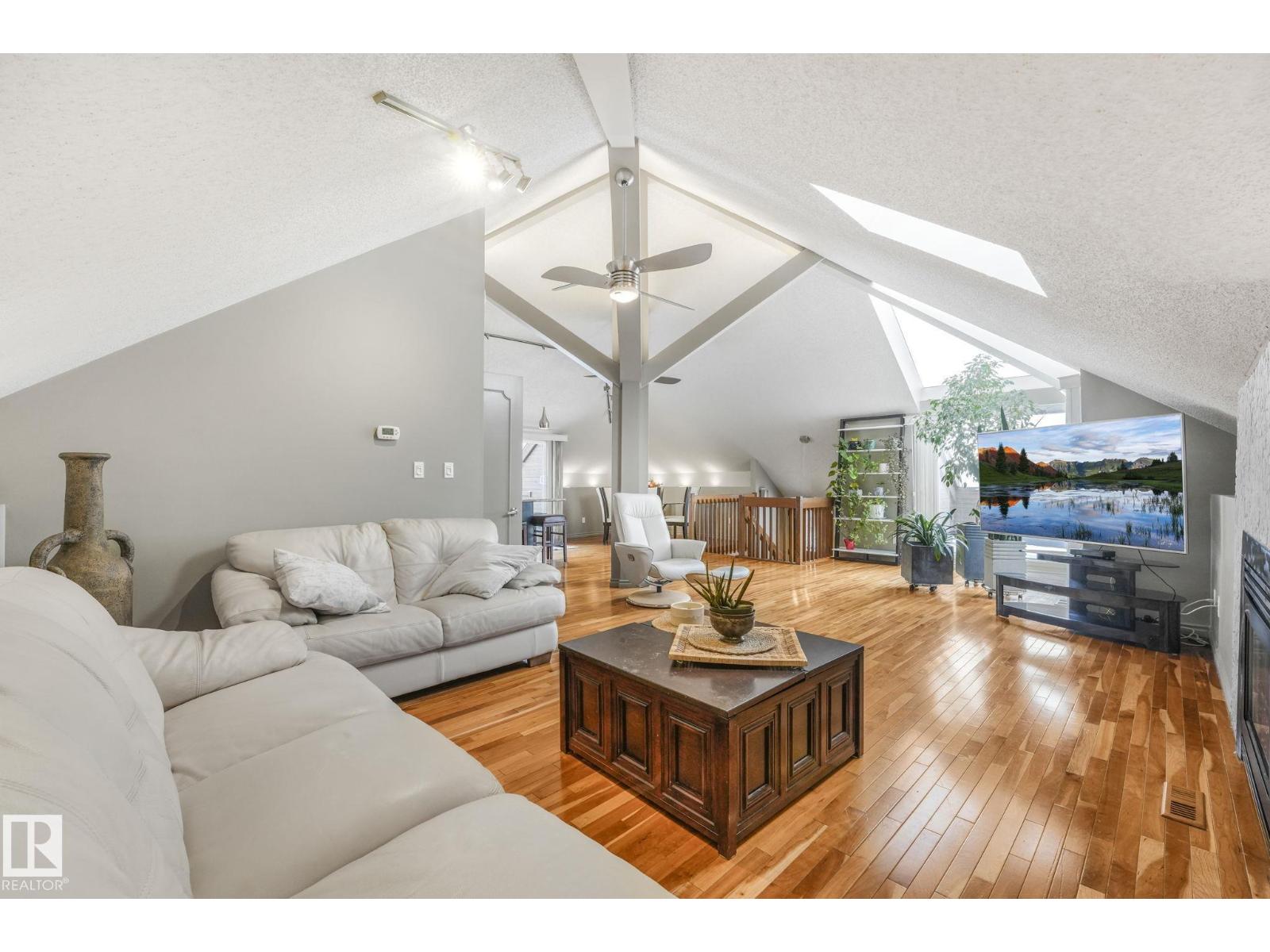 5807 185 St Nw, Edmonton, Alberta  T6M 1Y1 - Photo 4 - E4479550