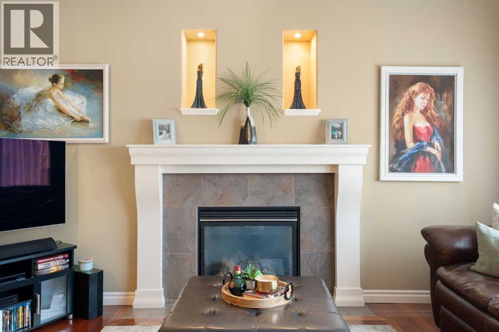 40 Bridleridge Lane Sw, Calgary, Alberta  T2Y 5H6 - Photo 10 - A2296367