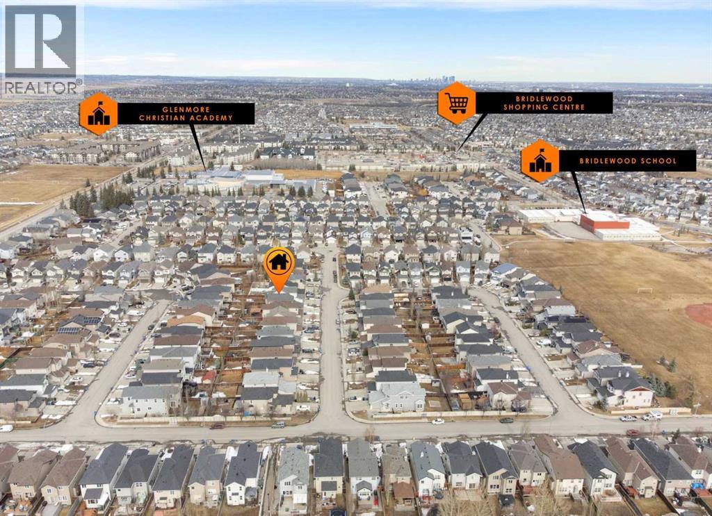 40 Bridleridge Lane Sw, Calgary, Alberta  T2Y 5H6 - Photo 2 - A2296367