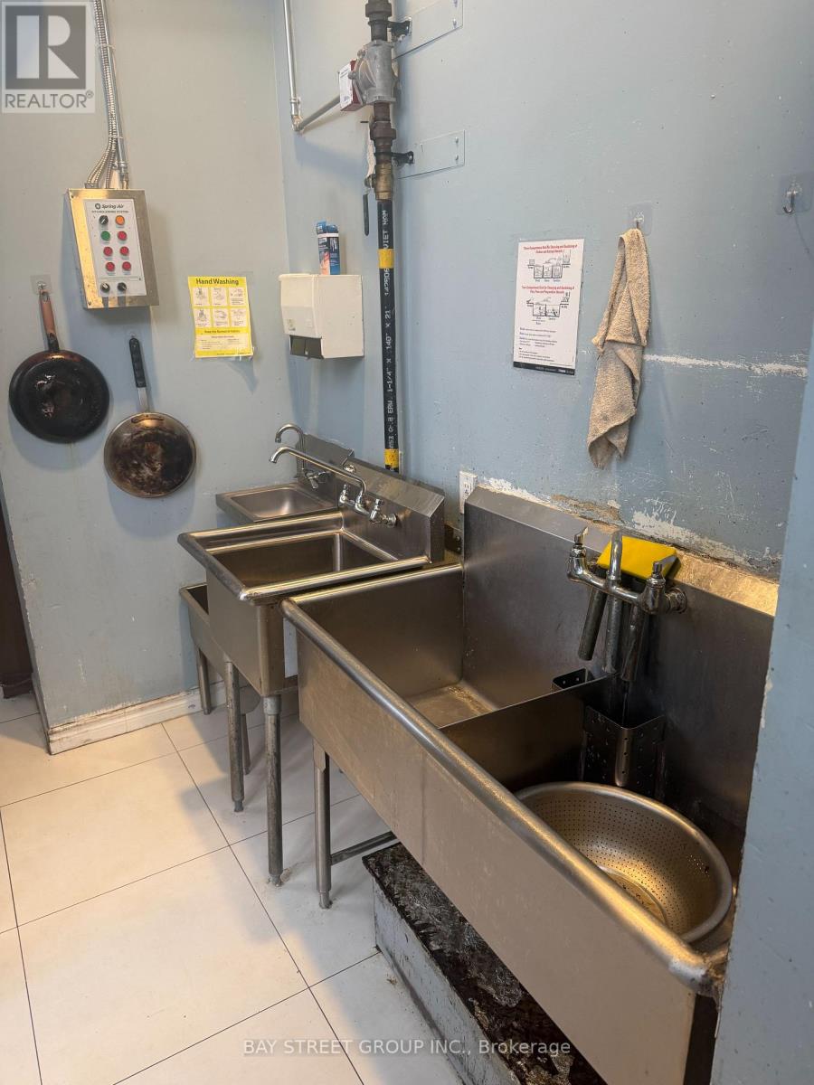 139 - 4750 Yonge Street, Toronto, Ontario  M2N 5M6 - Photo 7 - C12932682