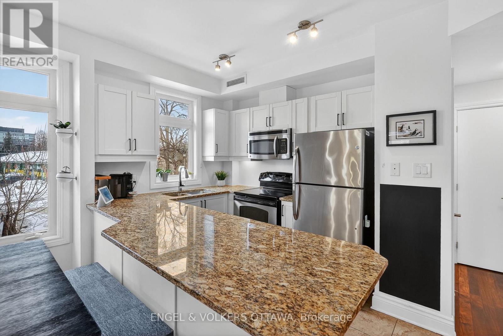 204 - 323 Winona Avenue, Ottawa, Ontario  K1Z 5H3 - Photo 10 - X12932692