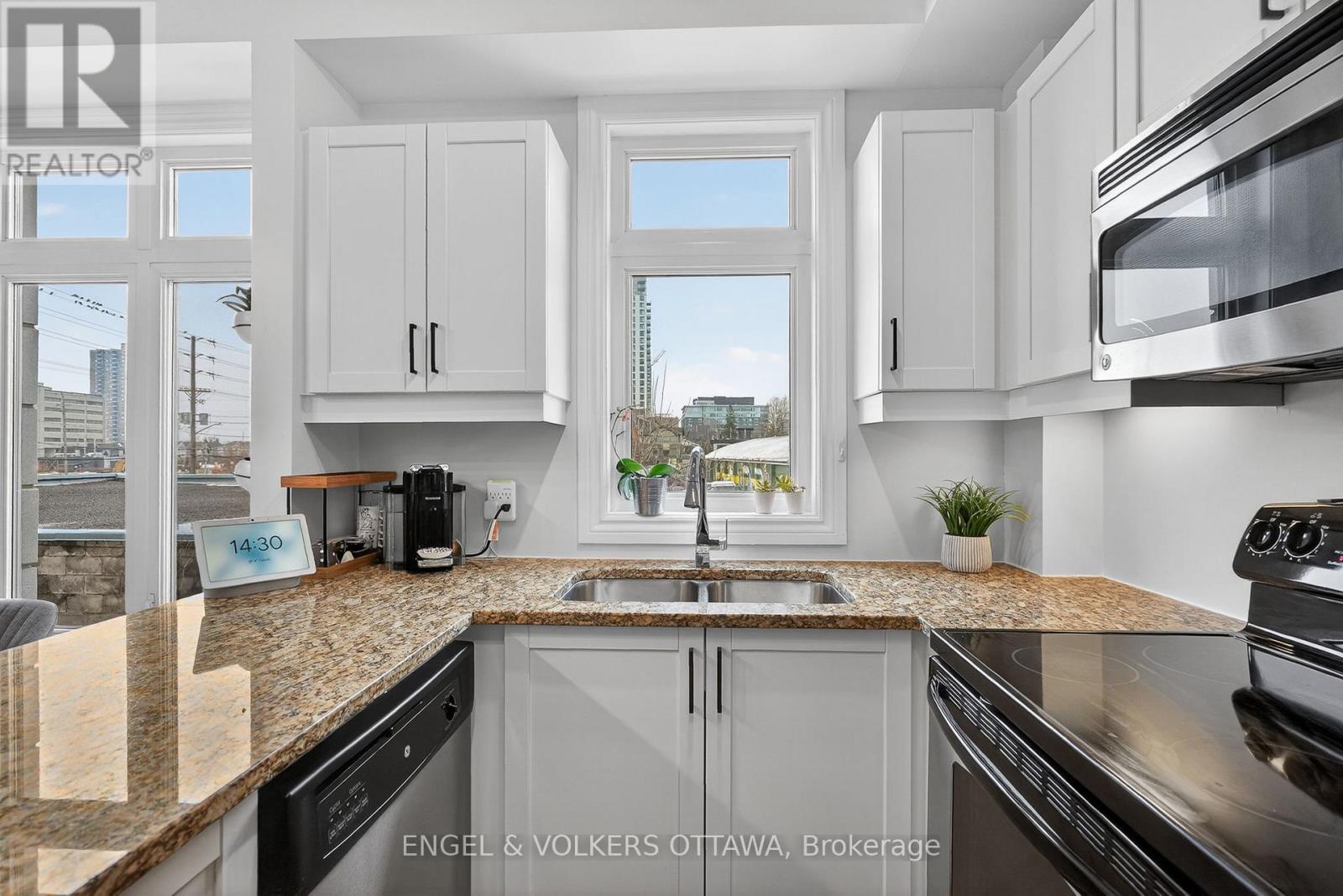 204 - 323 Winona Avenue, Ottawa, Ontario  K1Z 5H3 - Photo 11 - X12932692