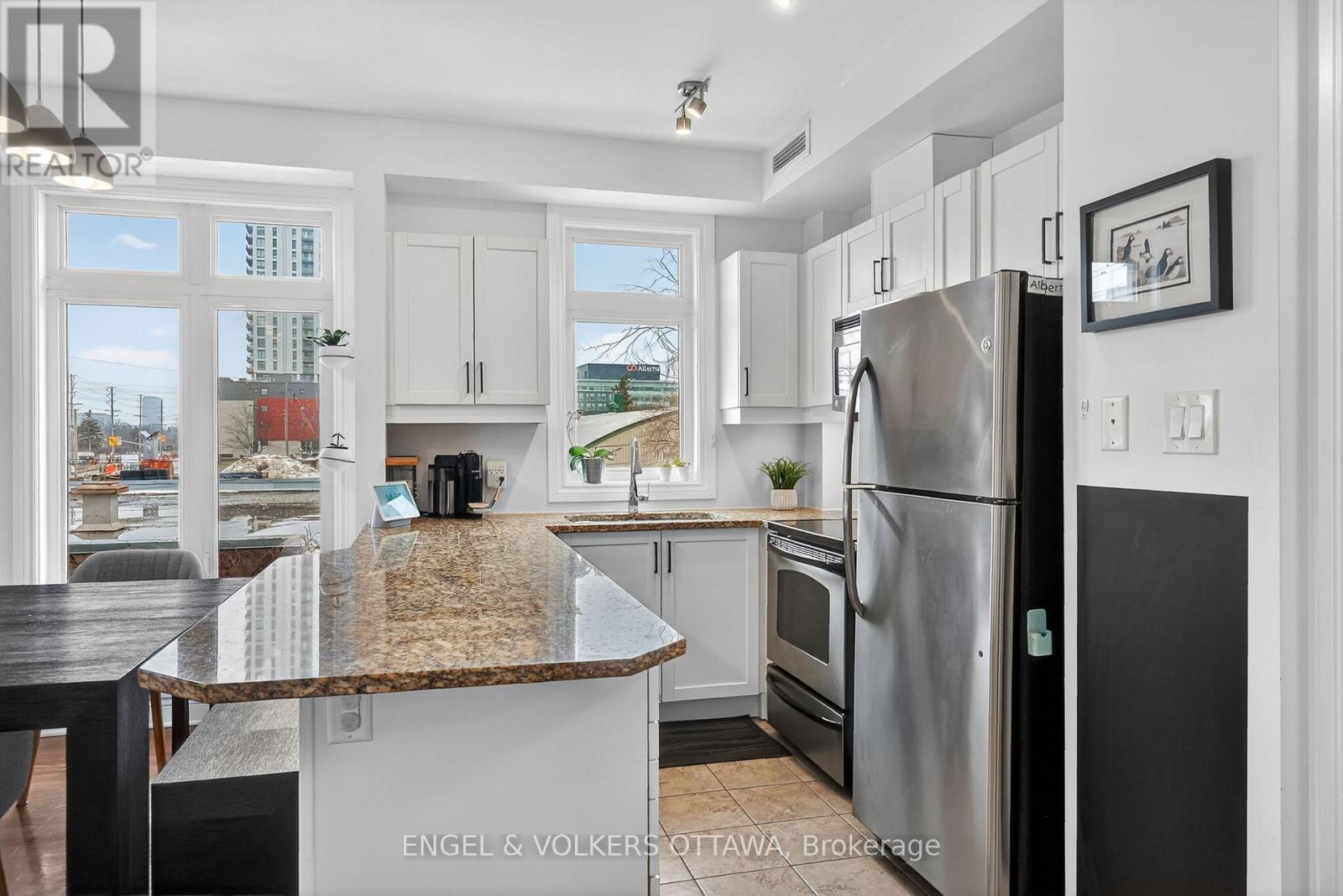 204 - 323 Winona Avenue, Ottawa, Ontario  K1Z 5H3 - Photo 13 - X12932692