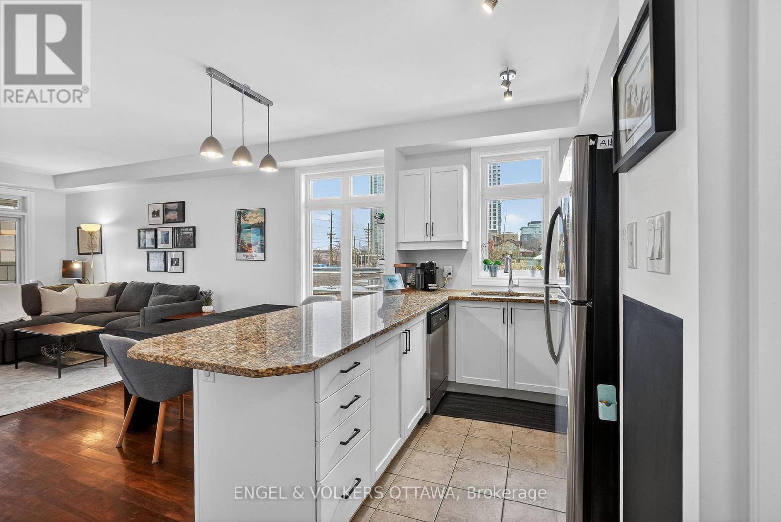 204 - 323 Winona Avenue, Ottawa, Ontario  K1Z 5H3 - Photo 14 - X12932692