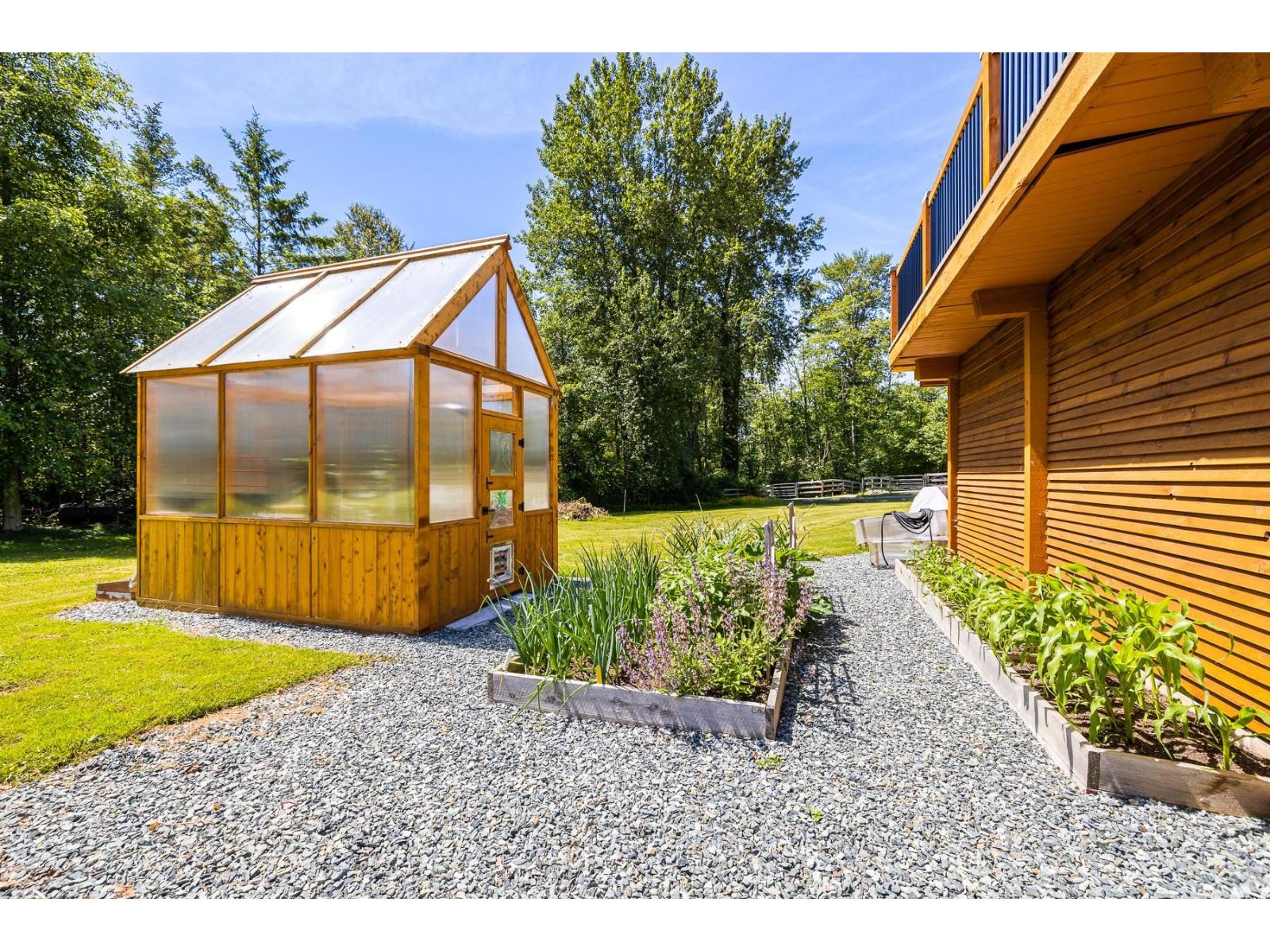 1061 216 Street, Langley, British Columbia  V2Z 1R3 - Photo 18 - R3103974