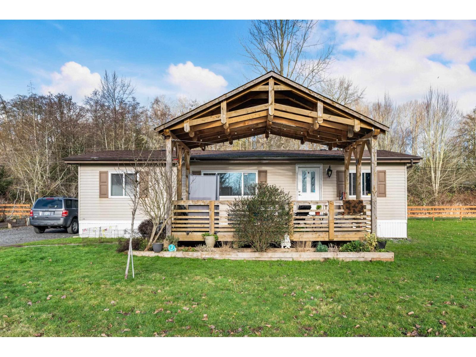 1061 216 Street, Langley, British Columbia  V2Z 1R3 - Photo 3 - R3103974